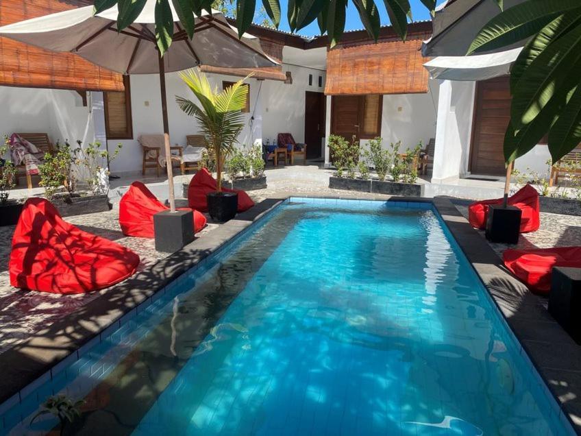 Hotel Cape Rose à Gili Trawangan Extérieur photo